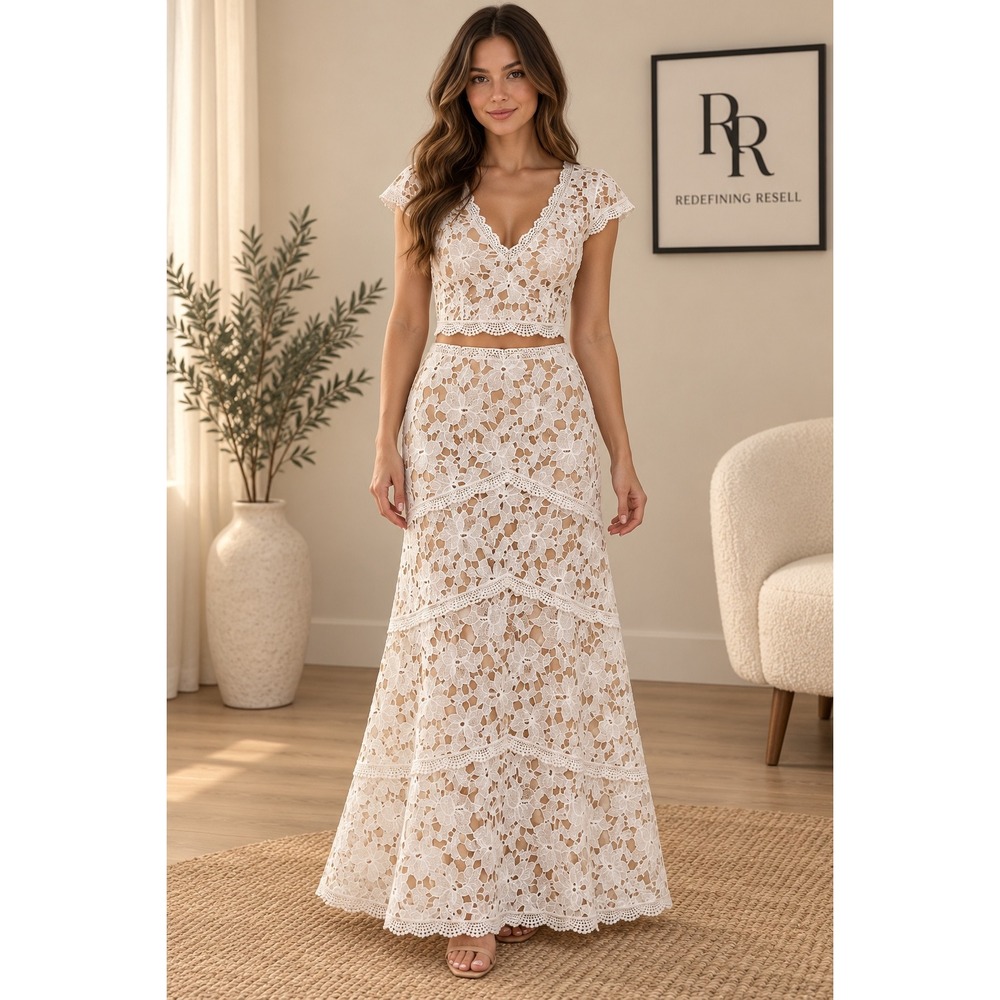 Lulus White Floral Lace Two Piece Maxi Dress Set Nude Lining Size M V-Neck Top
